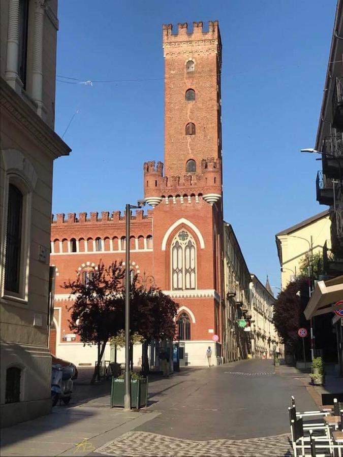 Location Turistic Monolocale Nel Parco Del Santuario Leilighet Asti Eksteriør bilde